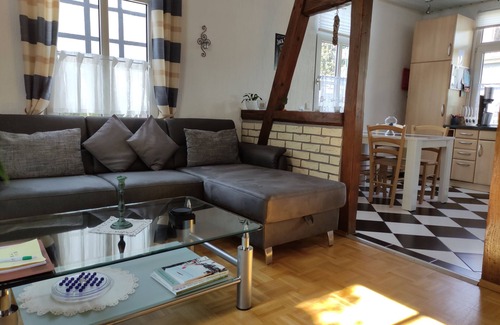 Hueckeswagen Apartment | Vacation apartment "Das Historische" Am Schloß in the historic old town.