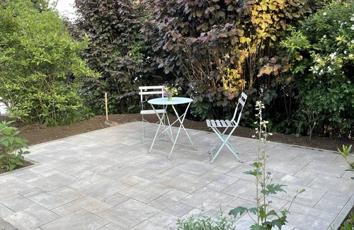 Hueckeswagen Apartment | Vacation apartment in a quiet, idyllic location