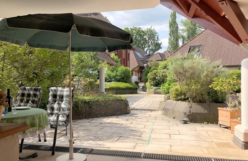 Kressbronn Apartment | Vacation apartment Fischerpromenade - close to the lake, in the fishing village with a large terrace