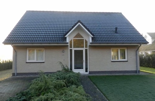 Zeewolde Villa | Vacation apartment for 11 persons (incl. consumption costs and tourist tax!)
