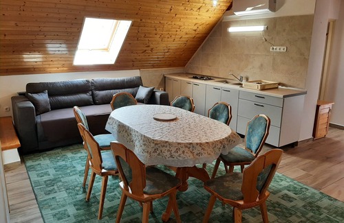 Balatonlelle Apartment | Vacation apartment/apartment for 8 guests with 90m² in Balatonlelle (125031)