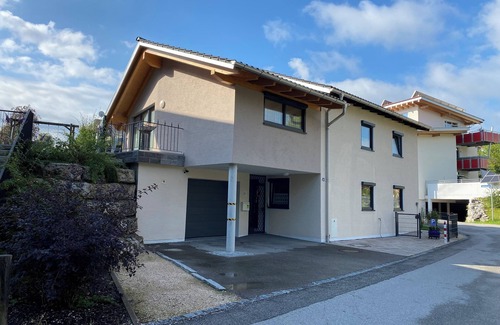 Laufen Apartment | Vacation apartment with Salzach view, terrace and quiet location