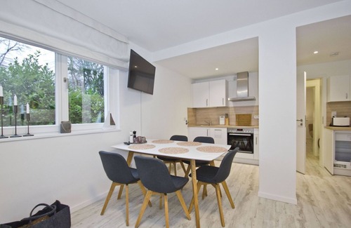 Lietzow Apartment | Vacation apartment with terrace, fireplace, sauna - Ferienresidenz Zwei Bodden FeWo 2-6 -