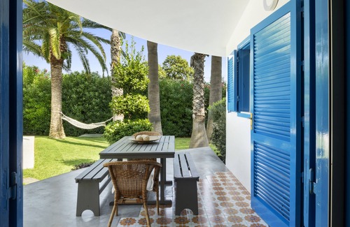 Gallina House | VACATION HOME 300 MT. BY THE SEA OF FINE GOLDEN SAND WITH PRIVATE POOL