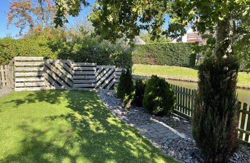 Brouwershaven House | Vacation home (80sqm), quiet location, Grevelingermeer (5 min. walk), garden/terrace