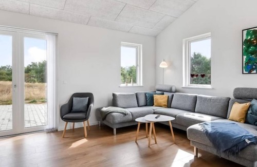 Skjern House | Vacation home "Enno" - 400m to the inlet in Western Jutland in Skjern - 10 persons, 4 bedrooms