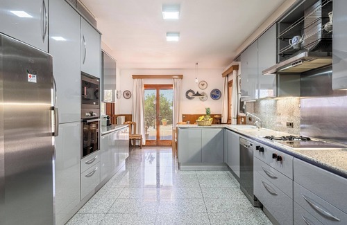 Inca House | Vacation Home Es Bosquet with Pool & Wi-Fi