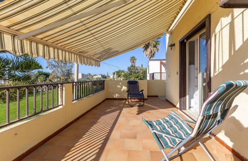 Punta Braccetto House | Vacation Home "Falcon House Punta Braccetto" with Sea View, Private Terrace & Wi-Fi