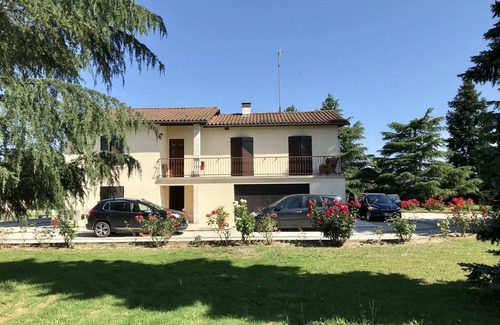 Prigonrieux House | Vacation home for 10 people with swimming pool: 5 bedrooms (double beds), 4 bathrooms, 4wc