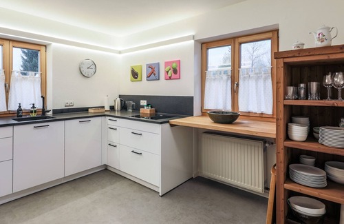 Eck House | Vacation home for up to 10 people with 4 bedrooms, 210m², large garden