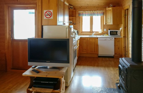 Hyllestad House | Vacation home Idun by Interhome