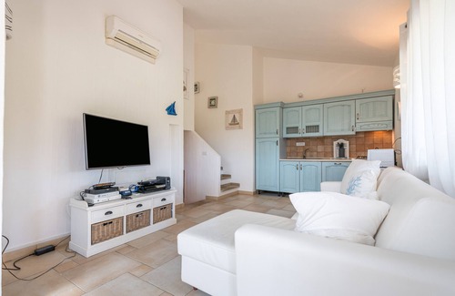 Villasimius House | Vacation Home 'Il Bouganville' with Mountain View, Terrace & Wi-Fi