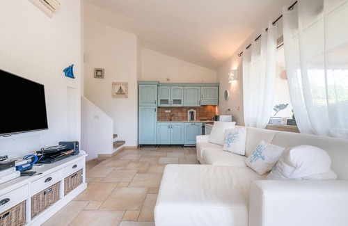 Villasimius House | Vacation Home 'Il Bouganville' with Mountain View, Terrace & Wi-Fi