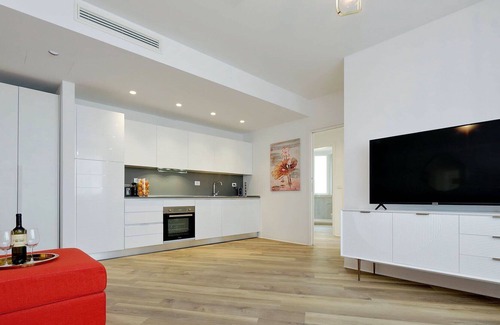 Sallustiano House | Vacation Home in Rome with 2 bedrooms sleeps 6