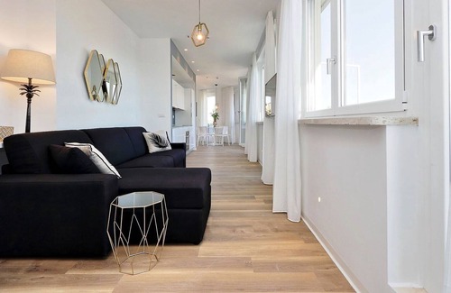 Sallustiano House | Vacation Home in Rome with 2 bedrooms sleeps 6