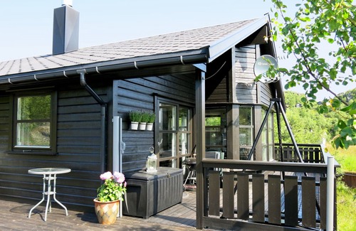 Ljosland House | Vacation home Karlbu by Interhome