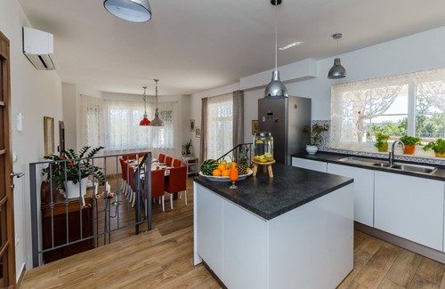 Rudine House | Vacation home Suzy by Interhome