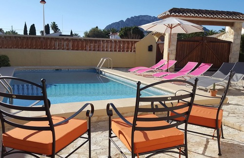 Els Poblets Villa | Vacation home with private pool, 2 bedrooms, WiFi, air conditioning, free parking