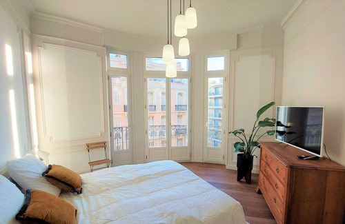 Menton Apartment | Vacation in a palace; On the French Riviera, between Italy and Monaco