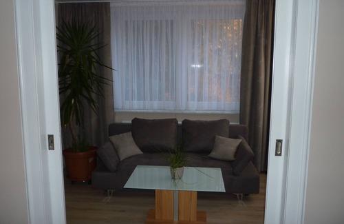 Racknitz/Zschertnitz Apartment | Vacation in DRESDEN . You can easily explore the city of Dresden without a car.