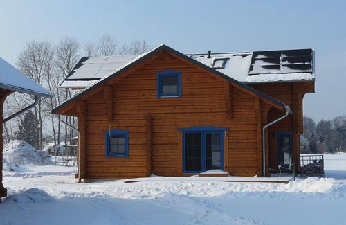 Quitzdorf am See Apartment | Vacation room Wels-Bude with shower/WC