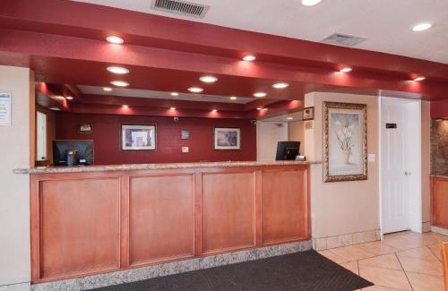 Oildale Hotel | Vagabond Inn Bakersfield North