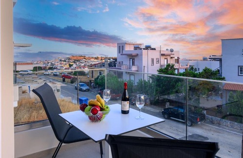 Palaiochora Apartment | Vakakis Family Luxury Studios 2