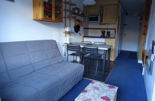 Val-Thorens Apartment | VAL THORENS, T2, 26M2, south facing, 2 bedrooms and living room, functional