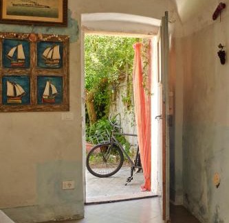 Borgio Verezzi Bed & Breakfast | Vale's Gardens at Borgio Verezzi