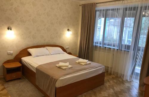 Skhidnytsya Hotel | Valentyna