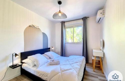 Sainte-Clotilde Centre Apartment | Valeriane, classé 3 étoiles - T2 de 45 m2 à Sainte-Clotilde