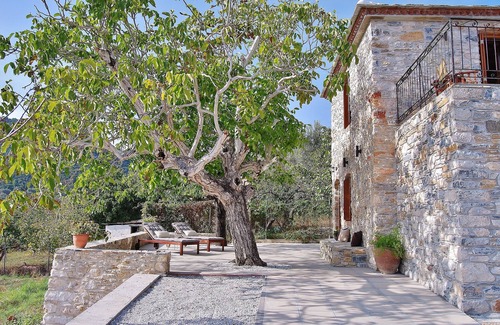 Stafylos House | Valley Grove Country House