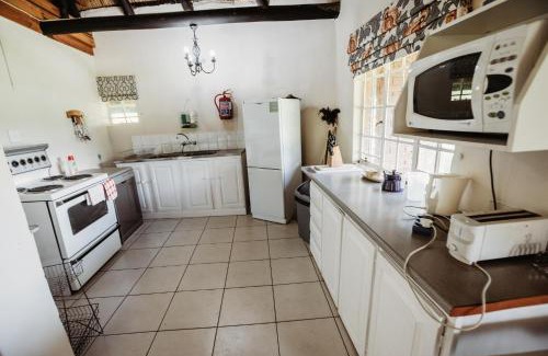 Kwa Sani Ski Chalet | Valley Lakes CHALETS