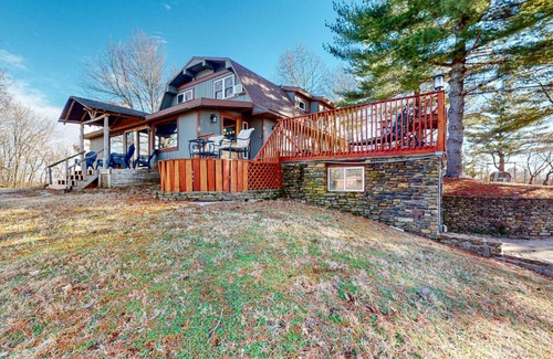 Eureka Springs House | Valley of Grace Cottage