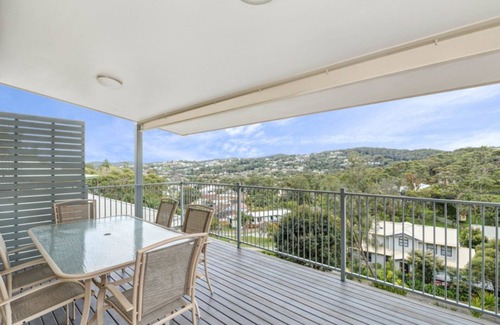 Copacabana House | Valley Views @ Oceano - Family