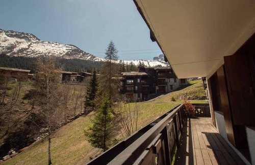 Les Avanchers-Valmorel Apartment | Valmorel: 3-Room Apartment, 6 Pers., WiFi, Balcony, Ski Locker