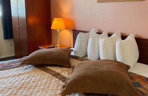 Delta Hotel | Value Lodge Inn