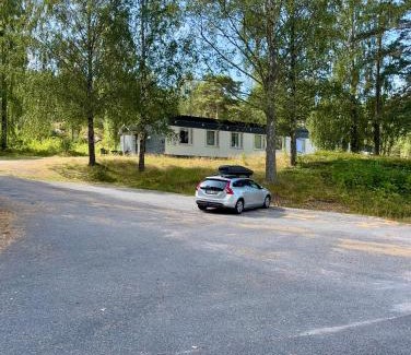 Lokholmen Hostel | Vandrarhem, Hostel in Hällestrand Semesterby