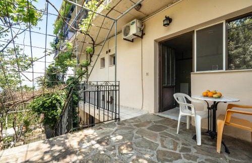 Angon House | Vangelis studio 2