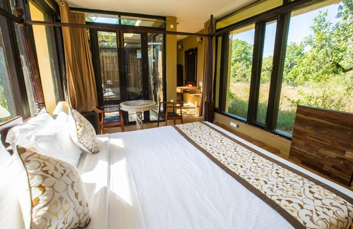 Turiya Hotel | Vannraj Resort and Spa