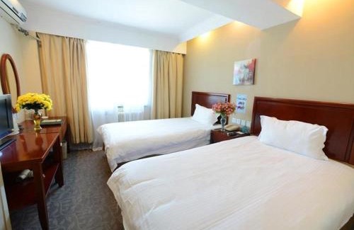 Huanggang Hotel | Vatica Huanggang Luotian County City Square Hotel
