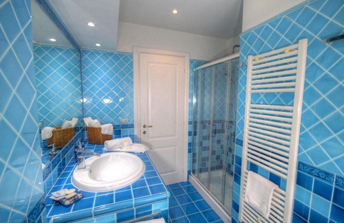 Quartiere XIII Aurelio Apartment | Vaticano Suite - GARAGE NETFLIX WIFI