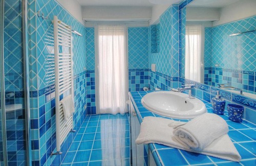 Quartiere XIII Aurelio Apartment | Vaticano Suite - GARAGE NETFLIX WIFI