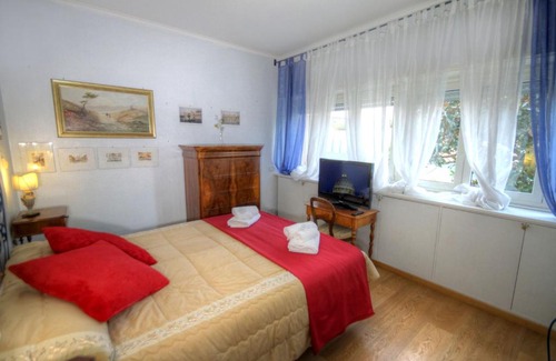 Quartiere XIII Aurelio Apartment | Vaticano Suite - GARAGE NETFLIX WIFI