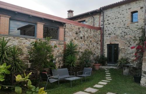 Castel del Piano House | Vecchio Casale Quercetino