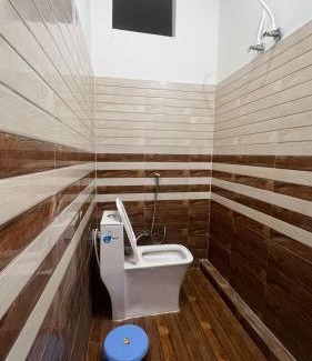 Ayodhya House | Veda Palace, 900 meter Distancce From Temple