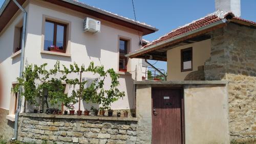 Ganchovets House | Vedra Guest House