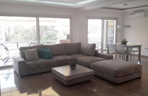 Mouttagiaka House | Vegas Hotel apartment located at the heart of tourist area