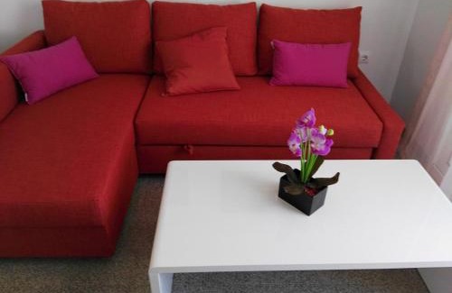 Lujar Apartment | Velez Nazari Cambriles