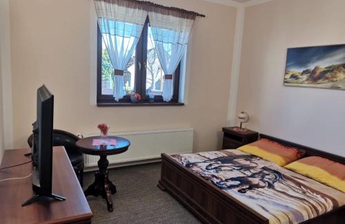 Chvalkovice House | Velká Bukovina